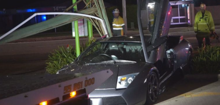 Lamborghini Crashes into Power Pole on Gold Coast
