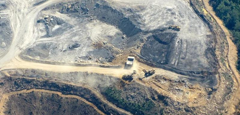 Underground Fire Shuts Down Major Queensland Coal Mine for Months